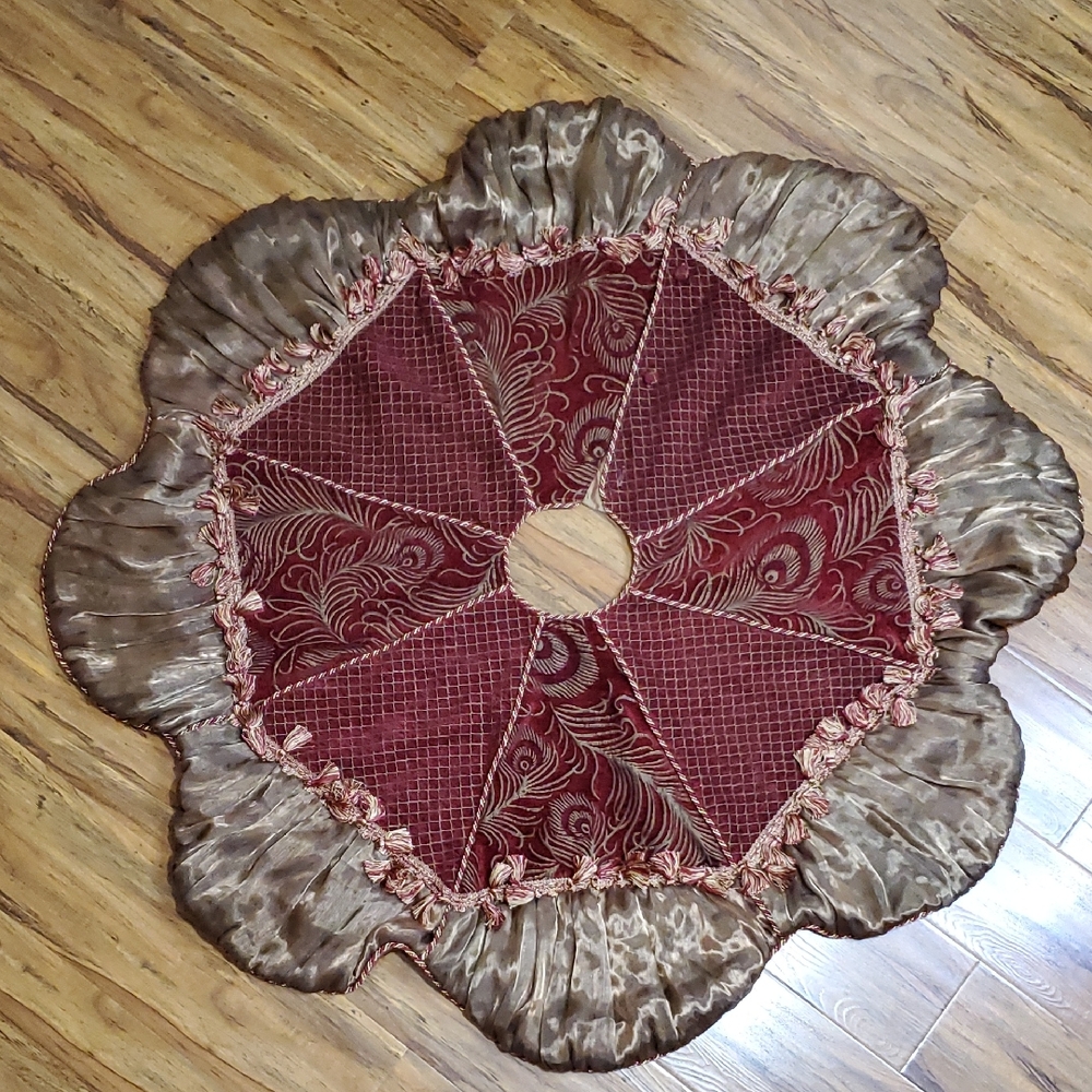 Serendipity Elegant Burgandy Gold Brocade Christmas Tree Skirt Holiday